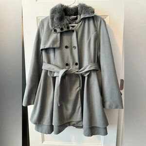 NWOT Owind Gray Peacoat